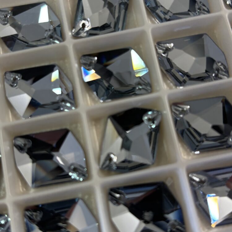 Cosmic Flat Backs Non-Hotfix - water - aqua  13x17mm