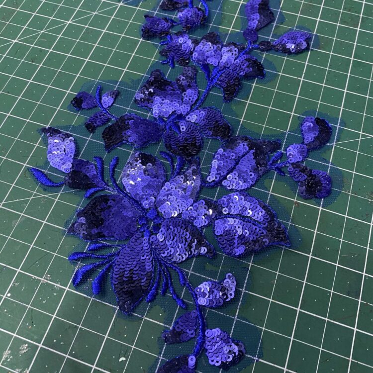 Sequin Sew-On Flower Vine (30cm x 15cm) - Royal Blue