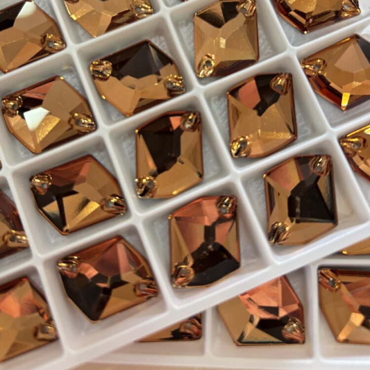 Cosmic Flat Backs Non-Hotfix - Light Smoked Topaz- 13x17mm