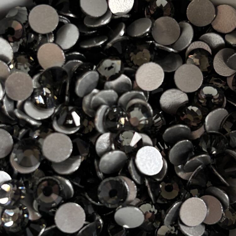 Luna Crystals - Black Diamond