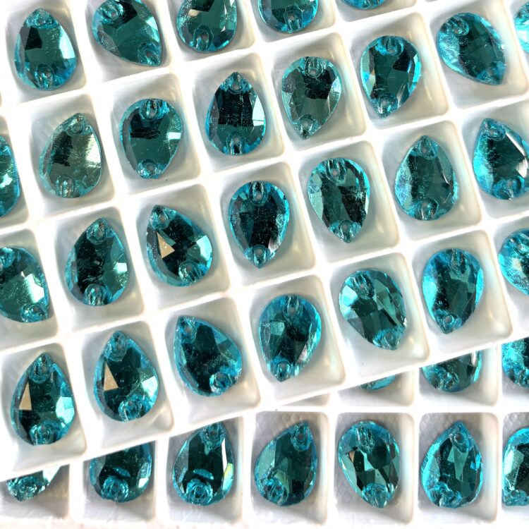 Pear Drop Flat Backs Sew-On - Aquamarine