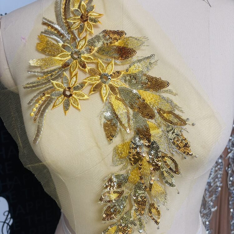 Jasmin Sequin Applique 16" x 7.5" gold