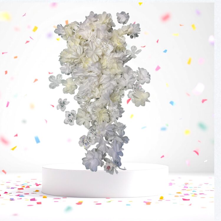 Flowers mix of whites / ivory - 50 pieces