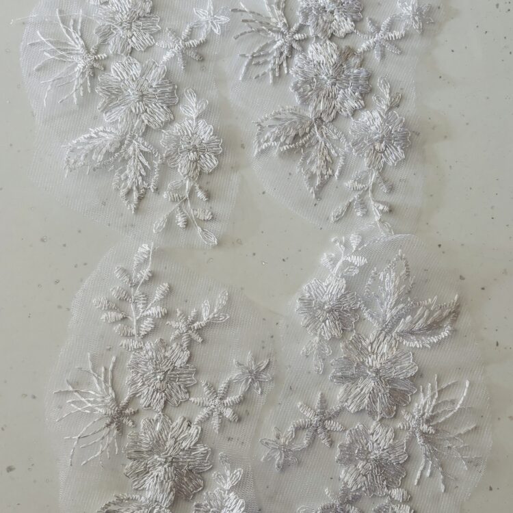 white floral applique patch set of 4