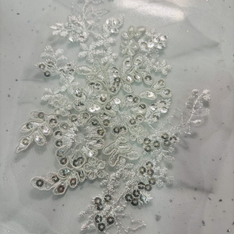 White Sequin appliqué patch 7" x 4.5"