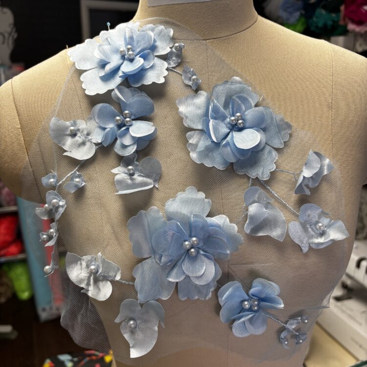 Pretty Pearl 3D applique - Blue - various sizes