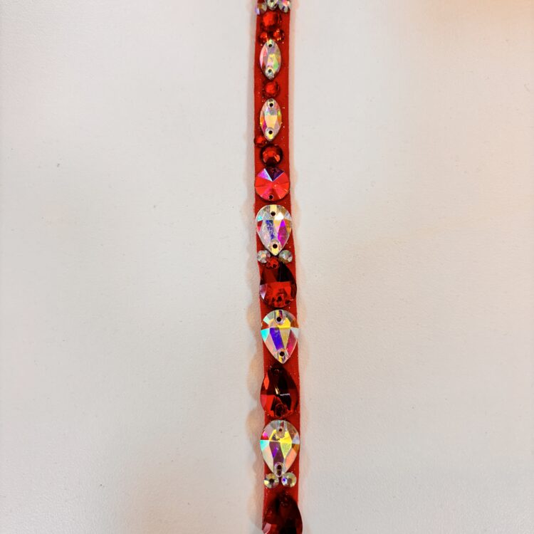 Sparkling rhinestone hair strip