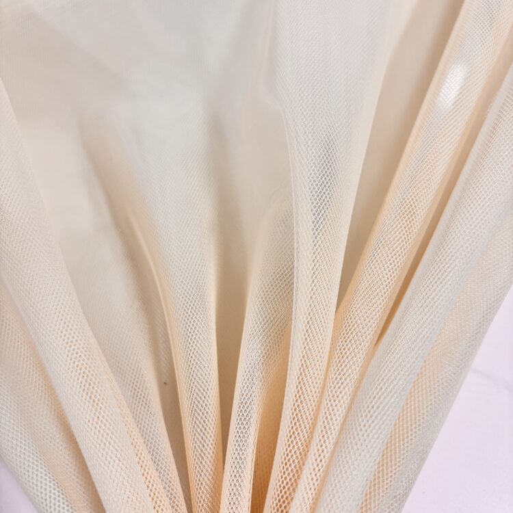 3 Meter wide Italian Net (contains Formaldehyde) - Sabbia