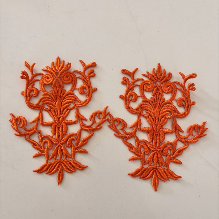 Orange pair applique - 4" x 2.5"